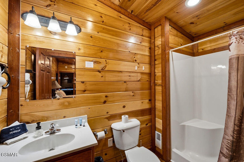 213 Amet Way Property Photo 32