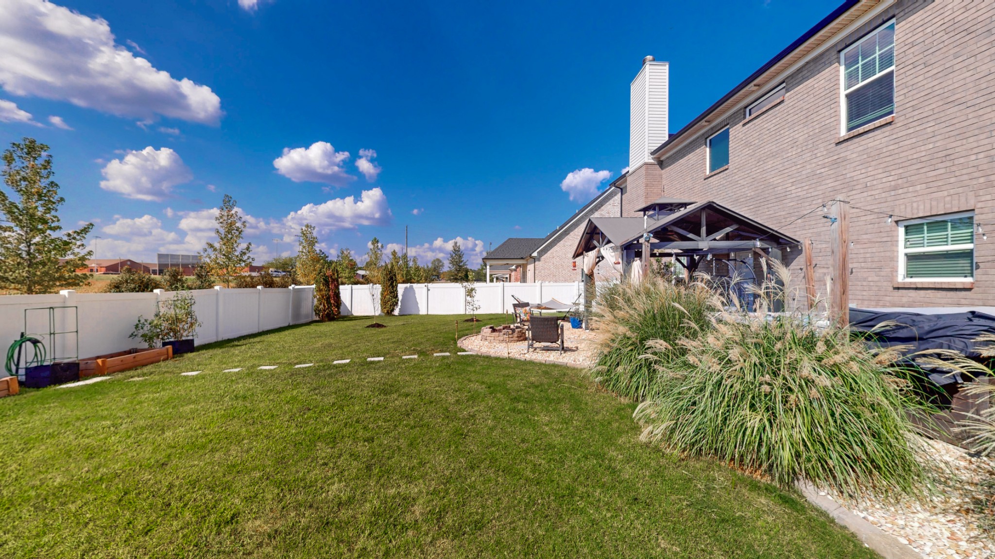 516 Eagleview Dr Property Photo 29