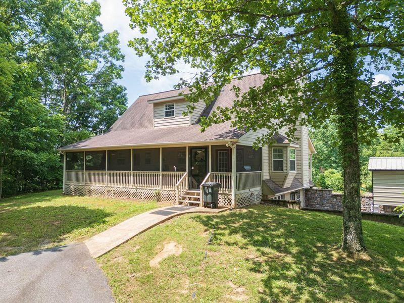 334 Avery Scroggs Rd Property Photo 1