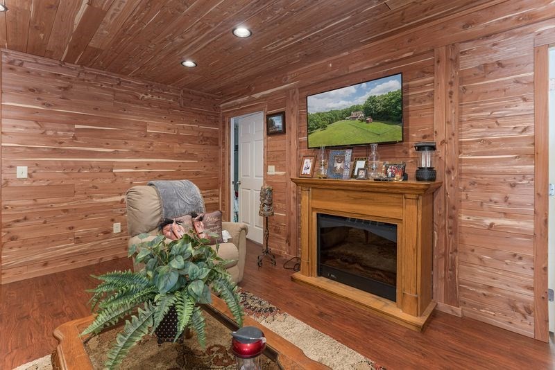 334 Avery Scroggs Rd Property Photo 17