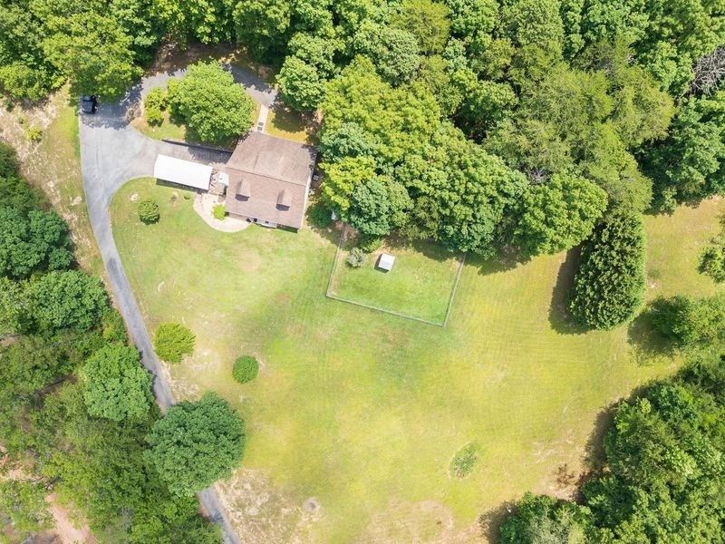 334 Avery Scroggs Rd Property Photo 24