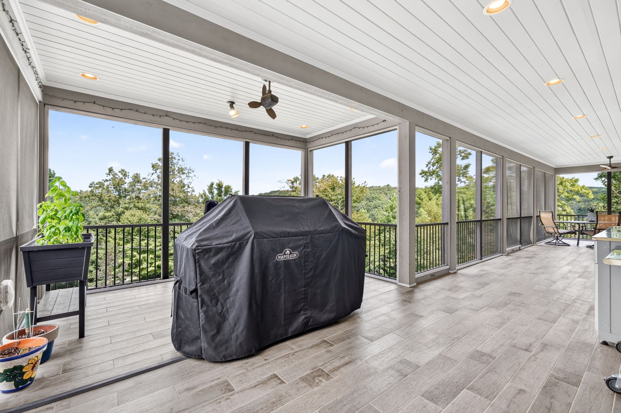 142 Pineridge Loop Property Photo 46