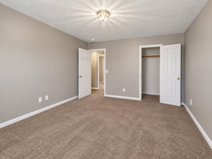 208 Ruf Dr Property Photo 7