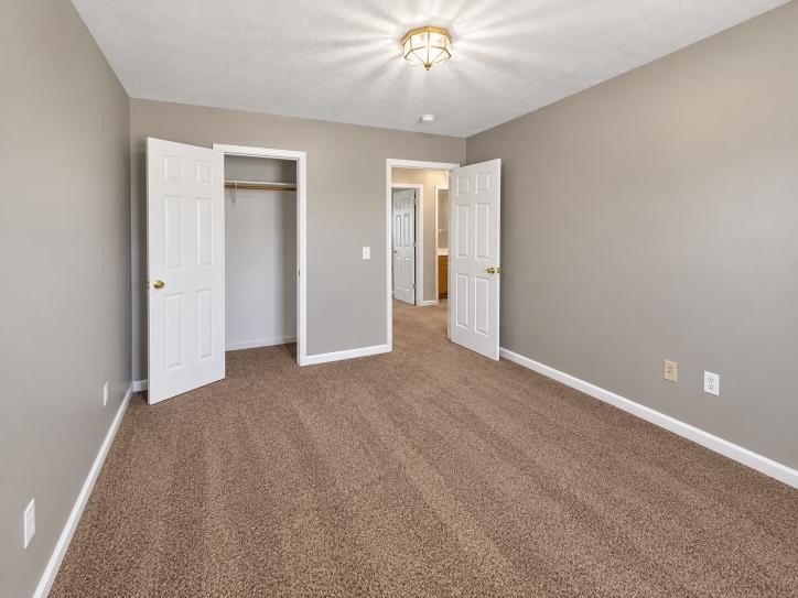 208 Ruf Dr Property Photo 10