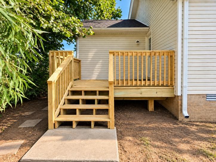 208 Ruf Dr Property Photo 15