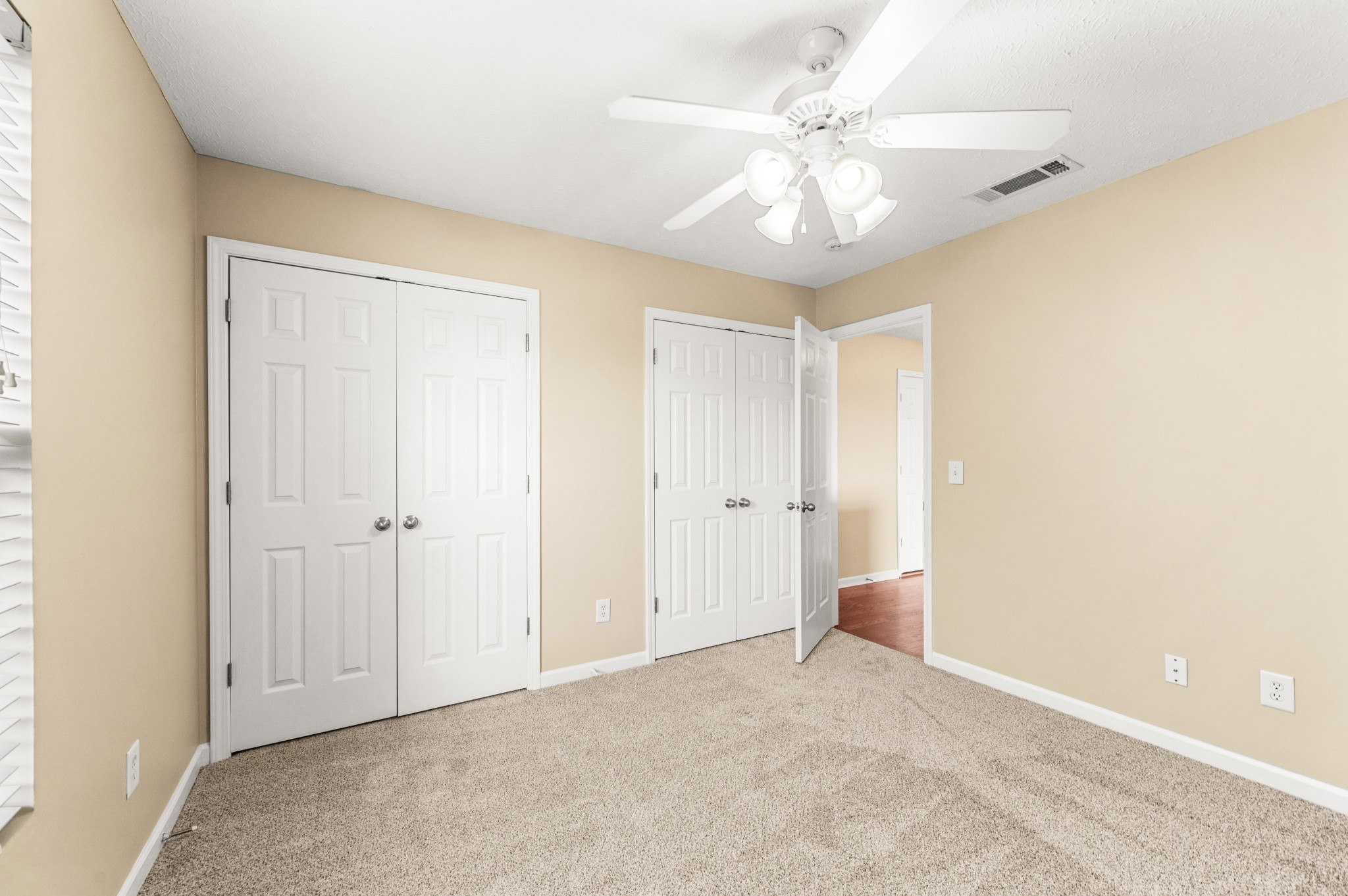 7301 Autumn Crossing Way Property Photo 40