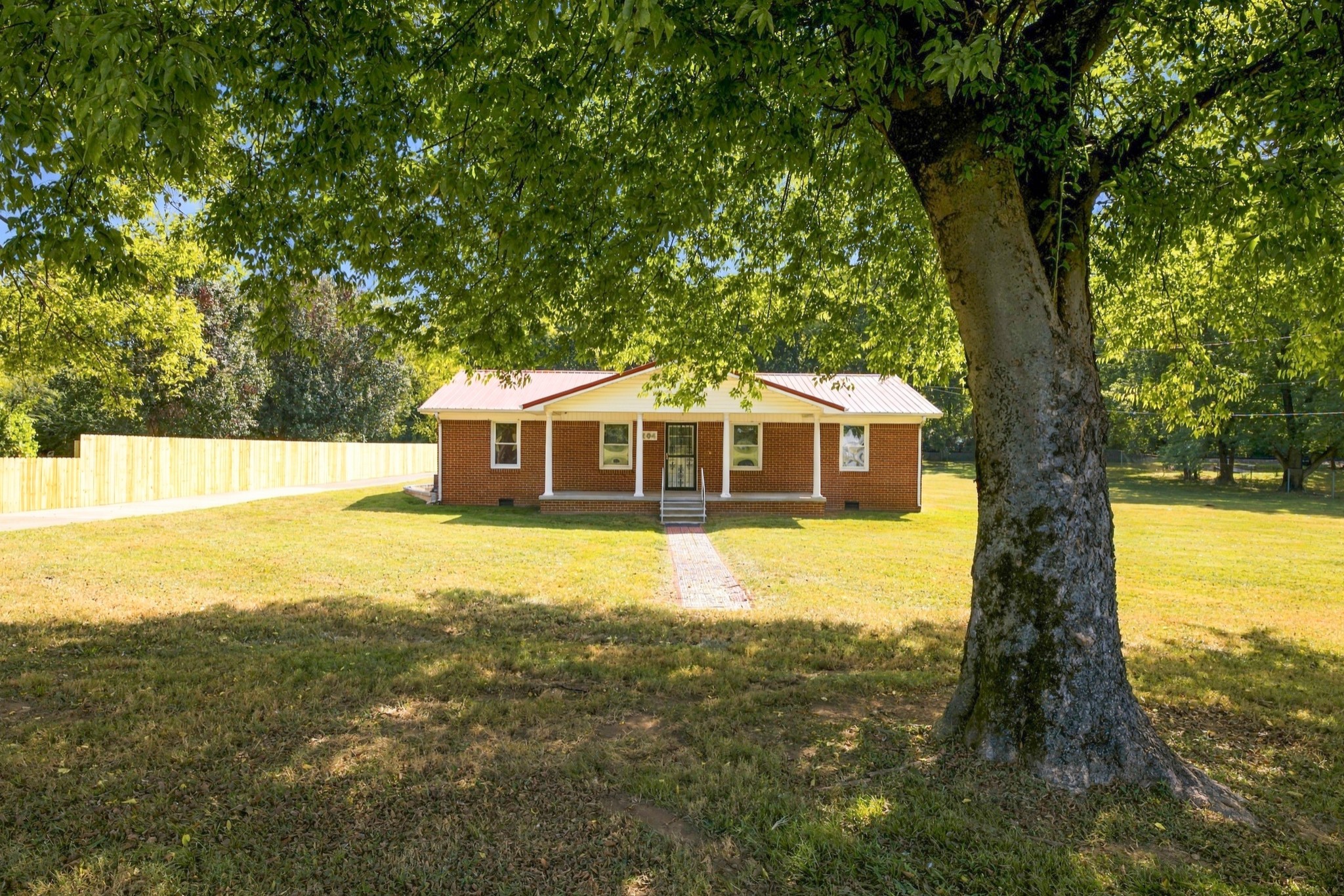 204 Canaan Rd Property Photo 3