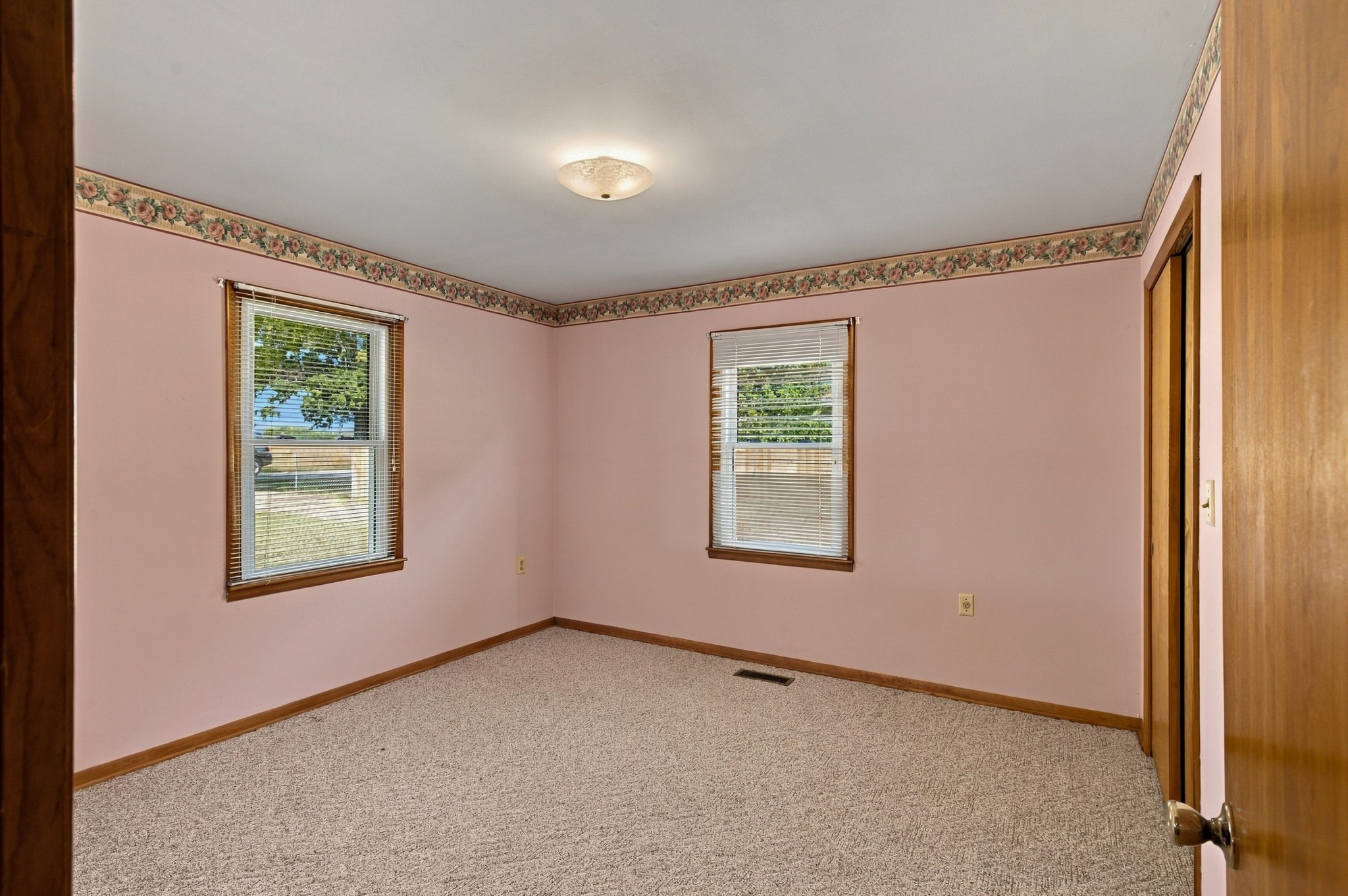 204 Canaan Rd Property Photo 13
