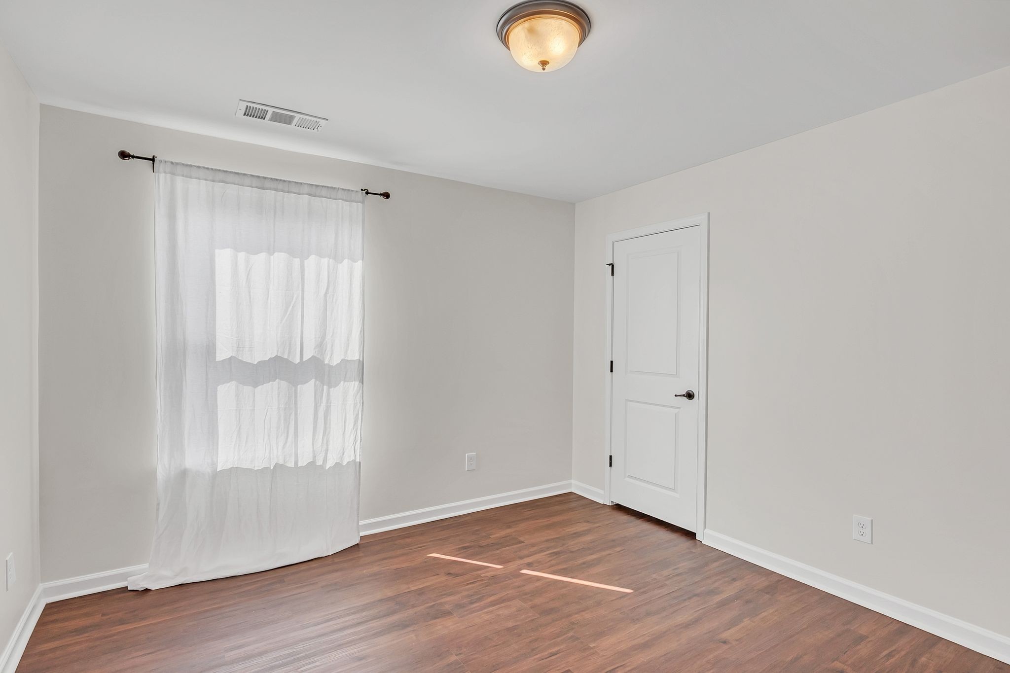 8010 Brookpark Ave Property Photo 42