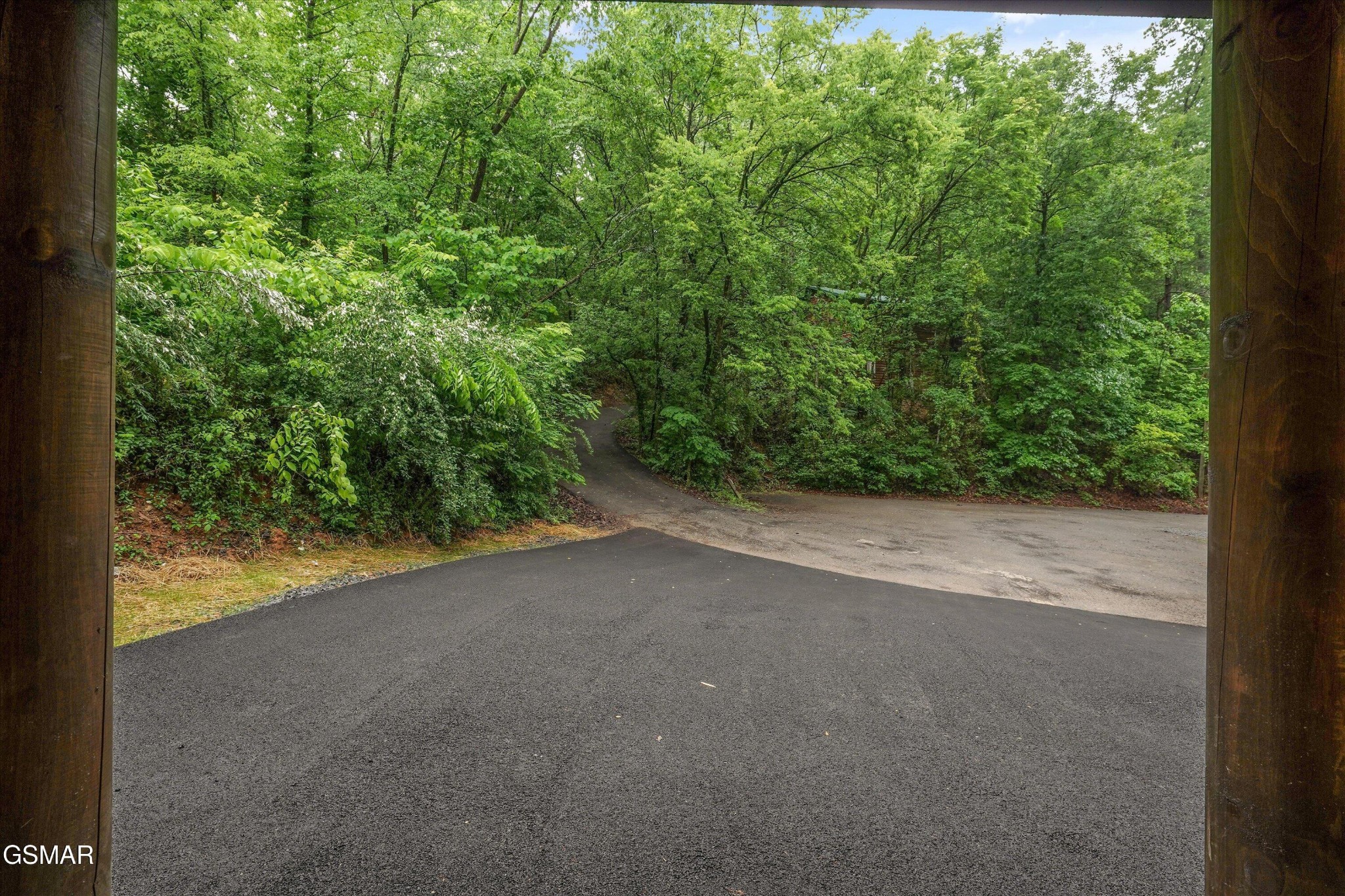 2036 Ridge Road Property Photo 23