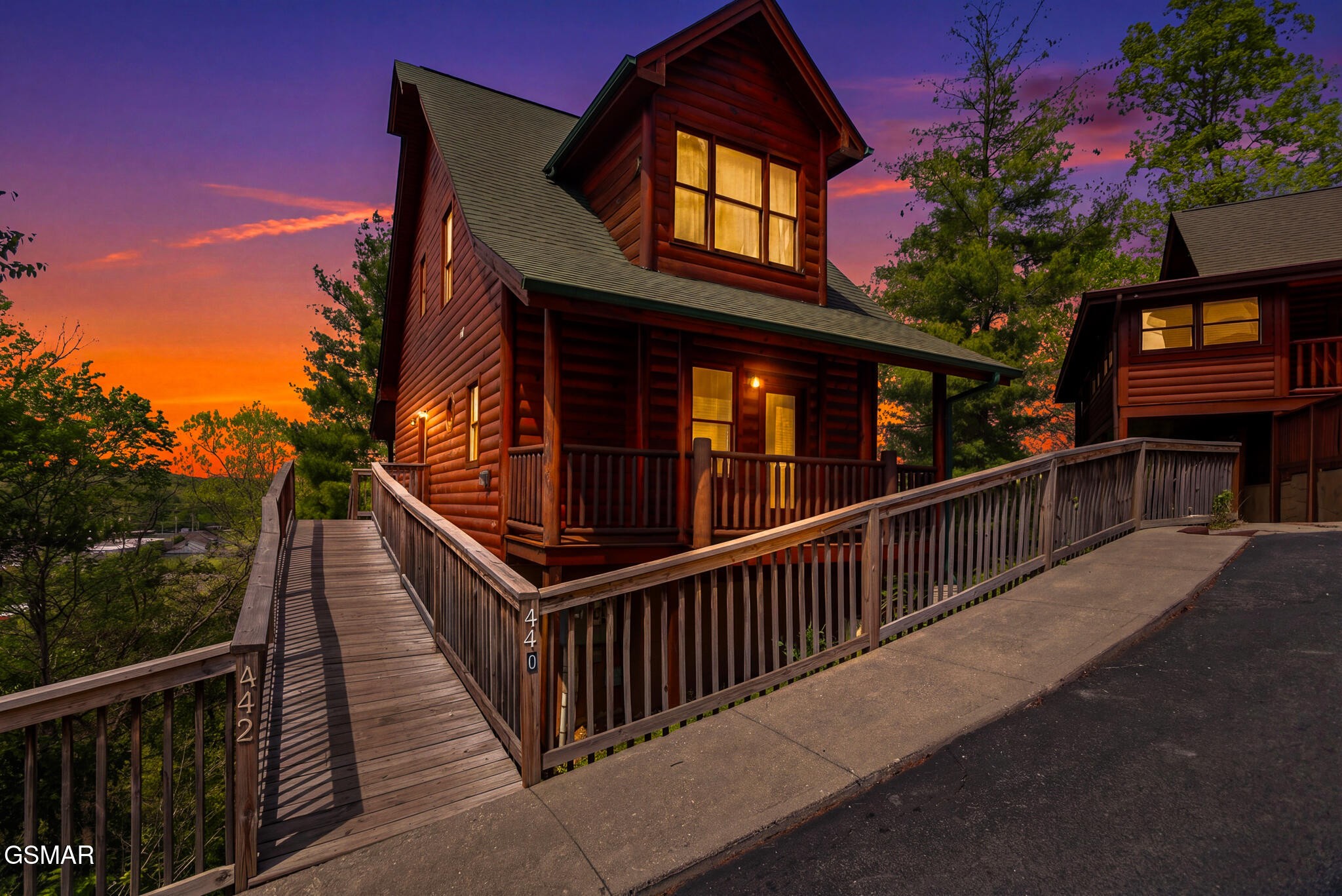 442 Big Bear Way Property Photo 1