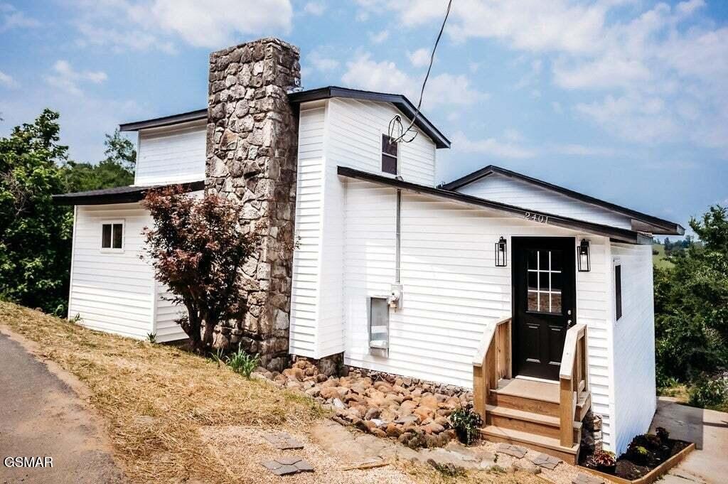 2401 Top View Circle Property Photo 1