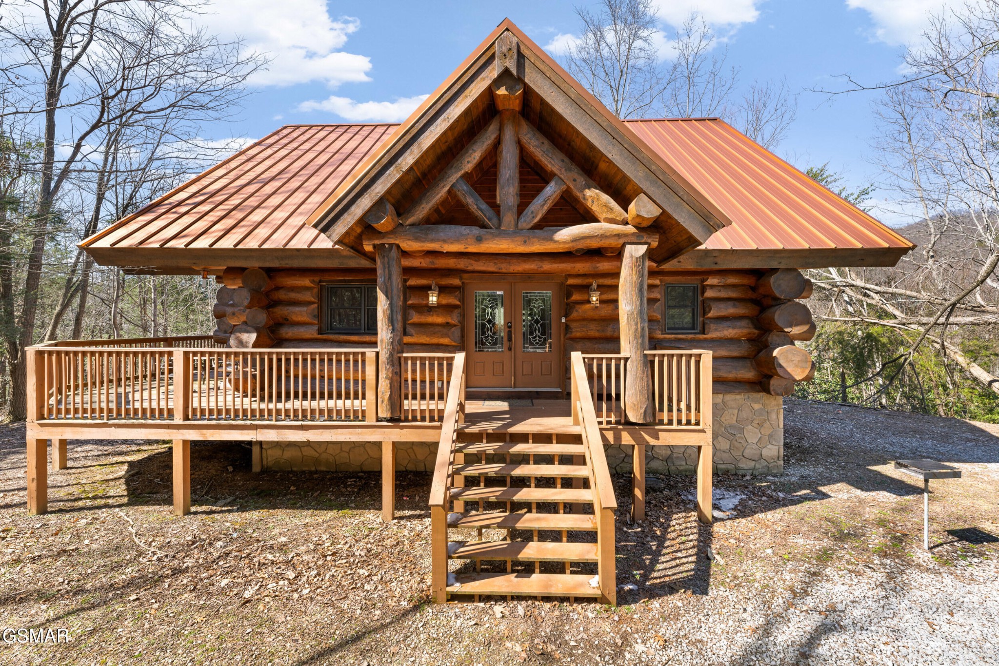 438 Coyote Road Property Photo 1