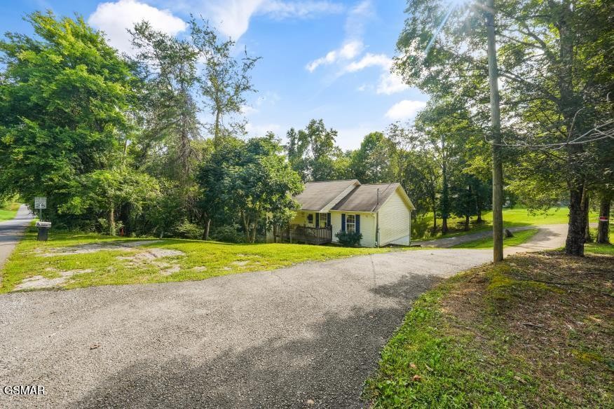 2208 Island Boulevard Property Photo 1