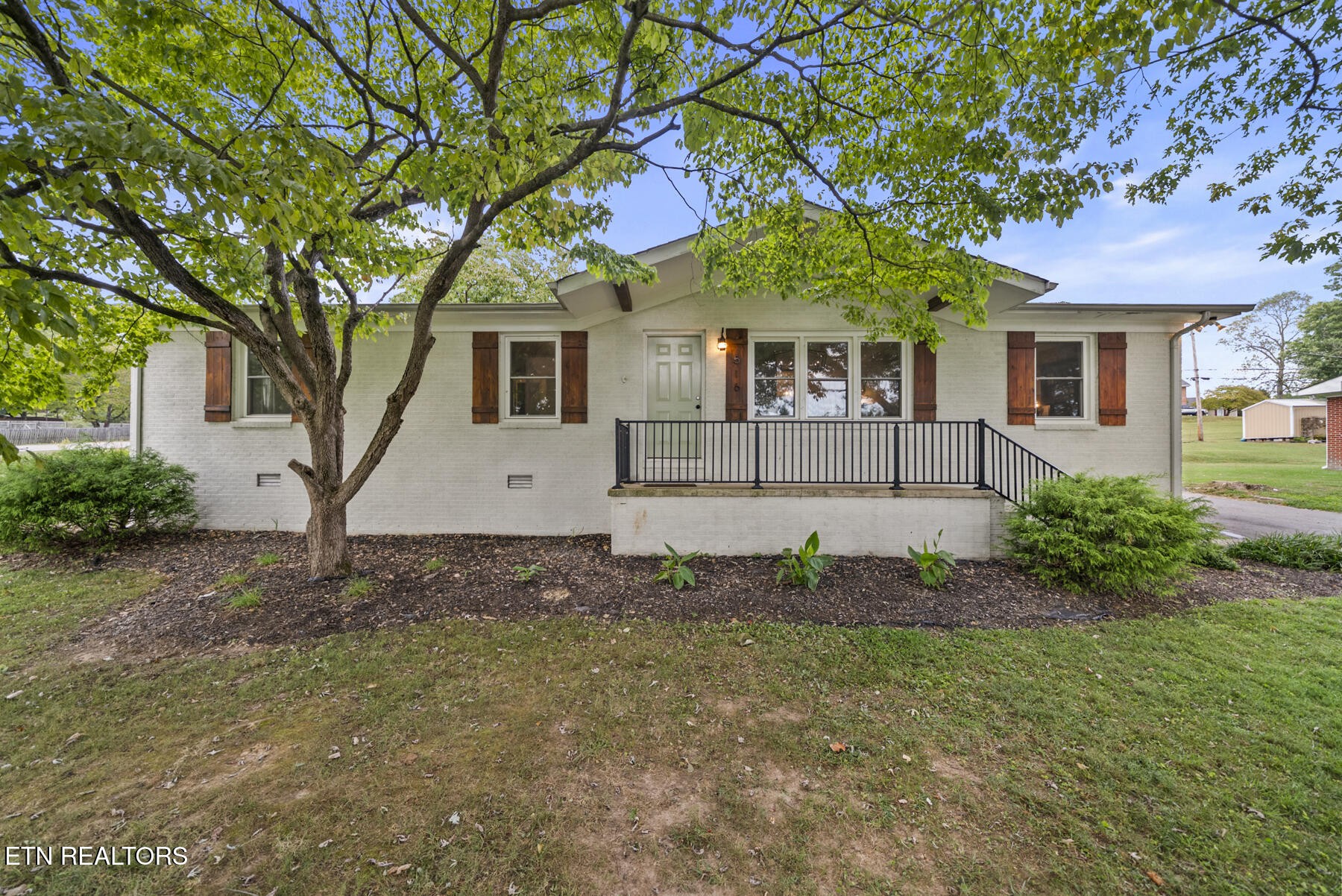 516 Madison Ave Property Photo 1