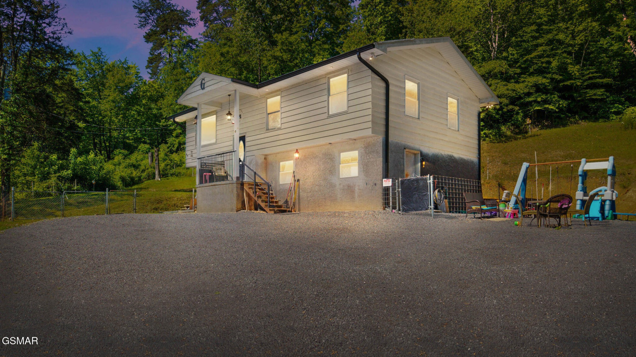 1209 E Bullrun Valley Property Photo 3