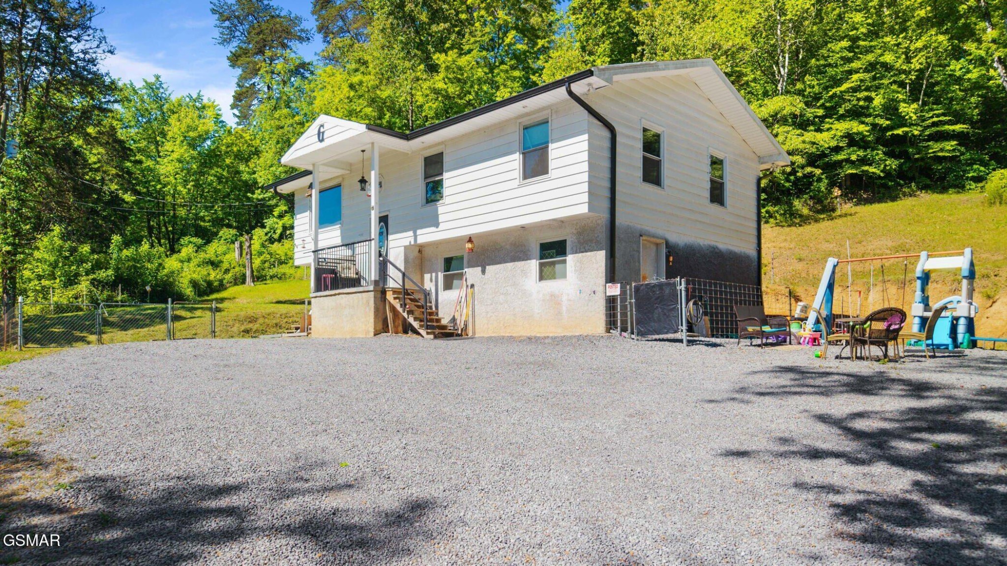 1209 E Bullrun Valley Property Photo 4