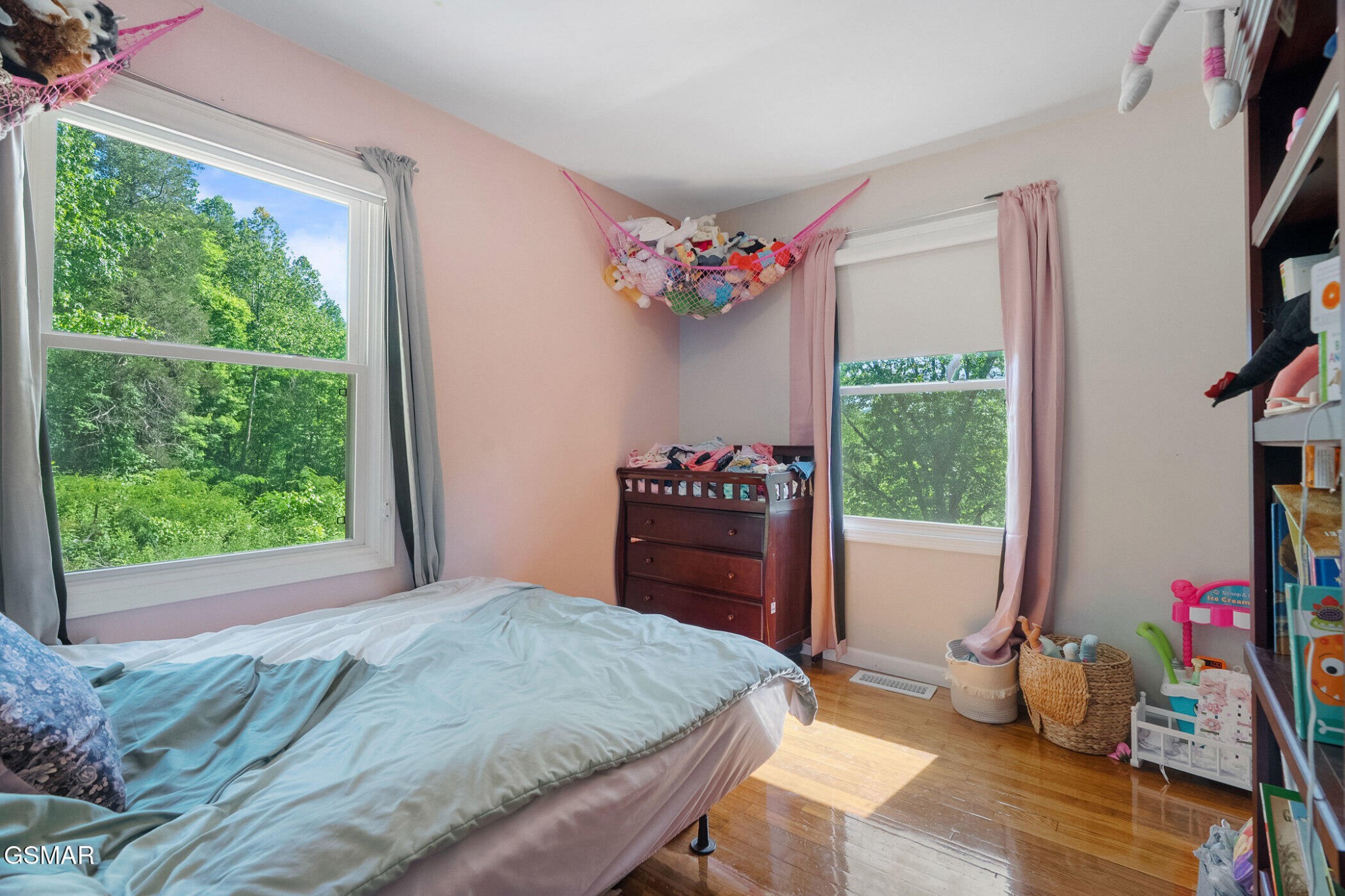 1209 E Bullrun Valley Property Photo 13