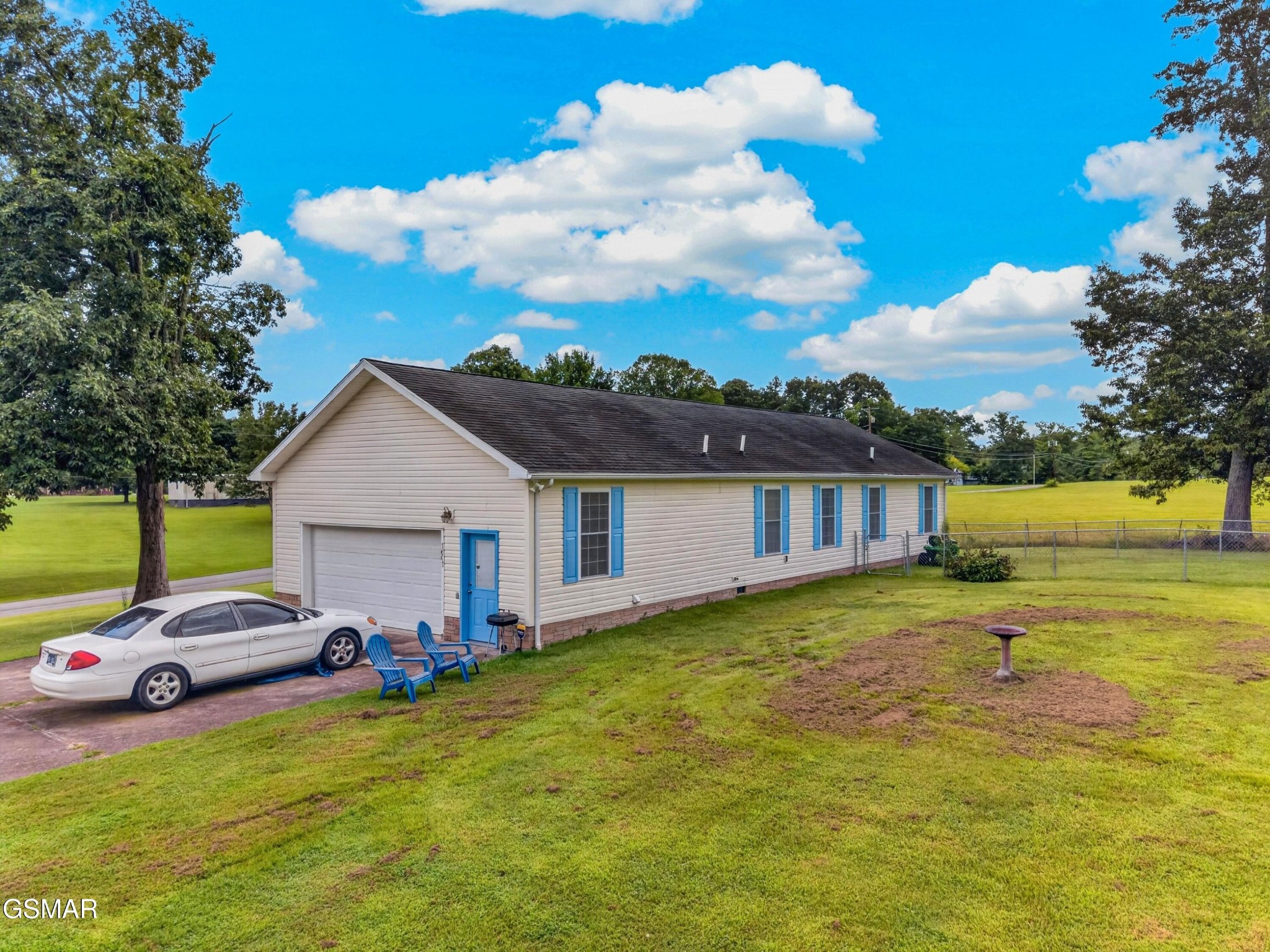 1601 Northern Ridge Property Photo 4