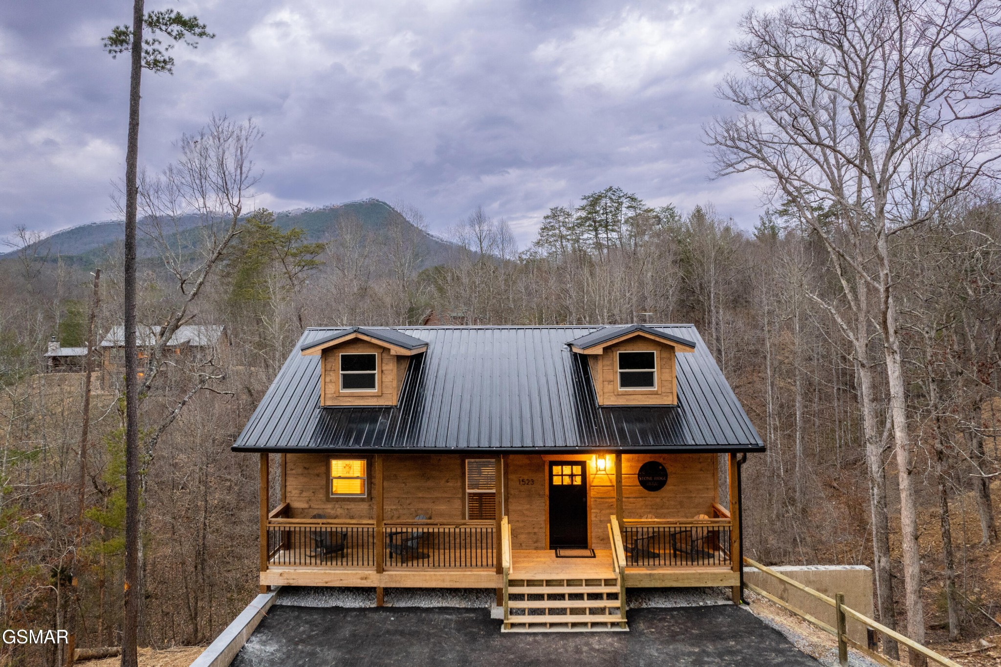 1523 Bluff Ridge Road Property Photo 1