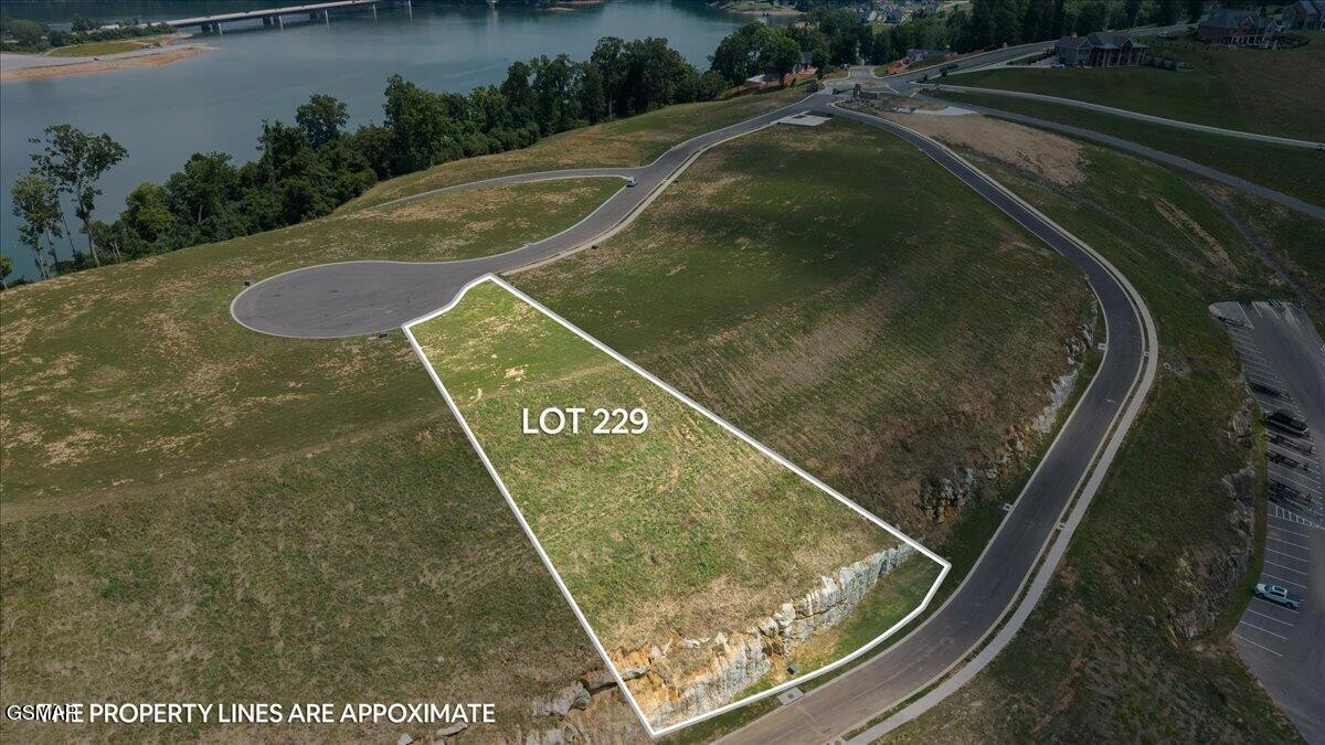 229 Heritage Shore Property Photo 1