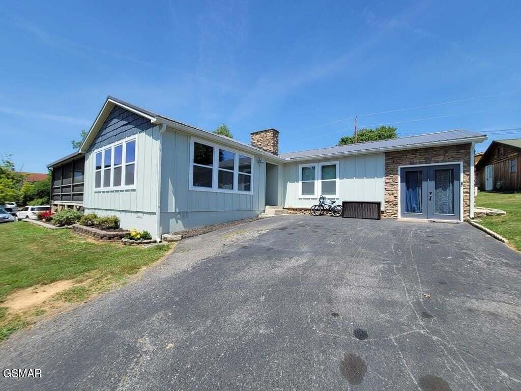 3310 Winston Street Property Photo 5