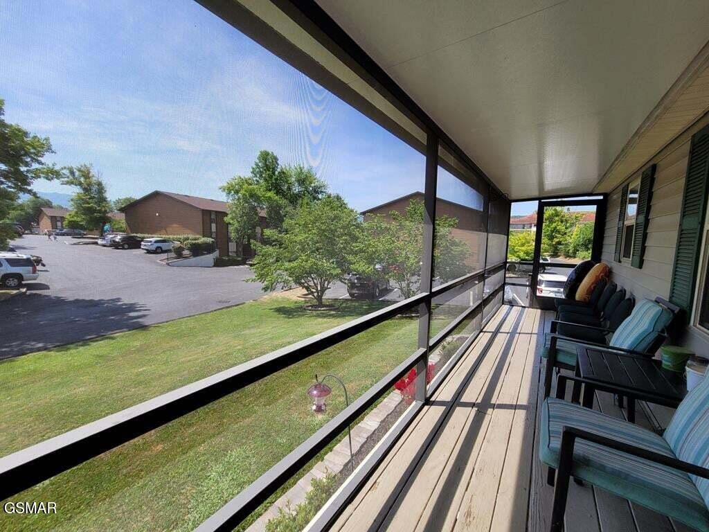 3310 Winston Street Property Photo 9