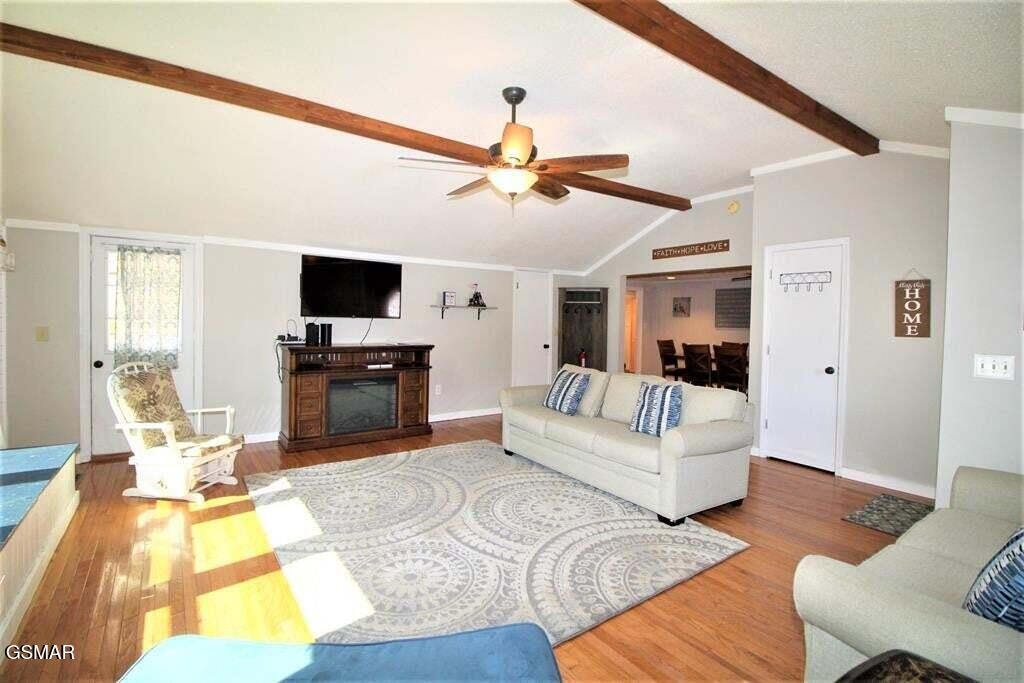 3310 Winston Street Property Photo 12
