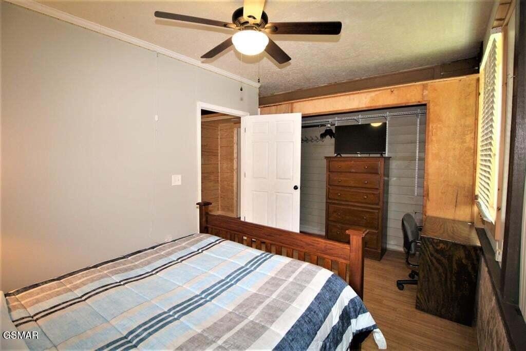 3310 Winston Street Property Photo 32