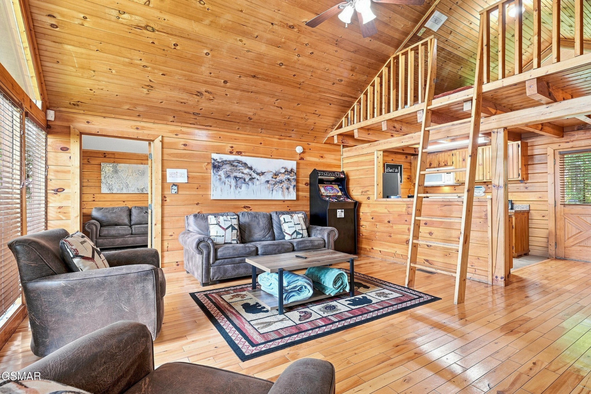 2867 Eagle Crest Way Property Photo 5