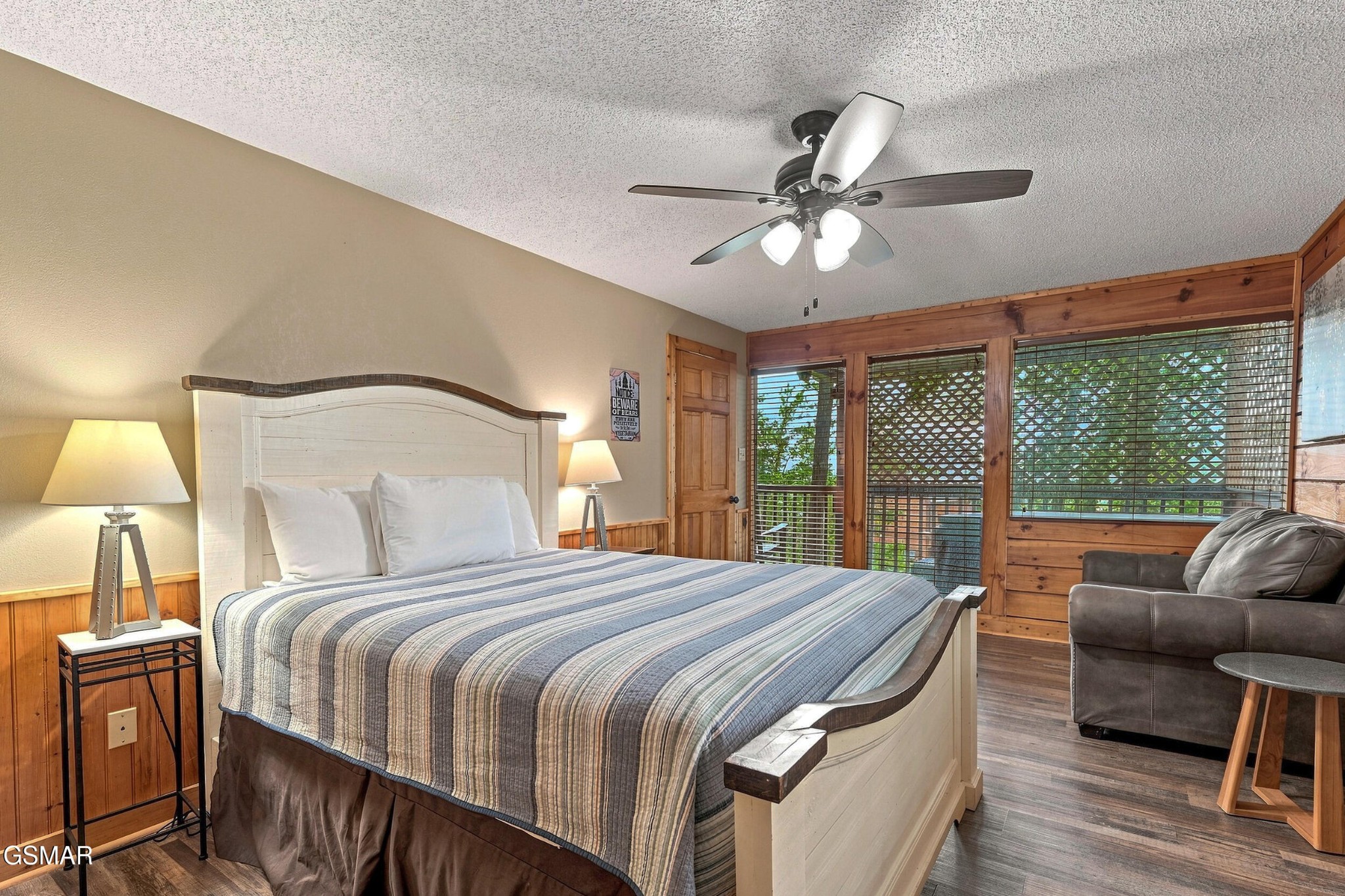 2867 Eagle Crest Way Property Photo 15