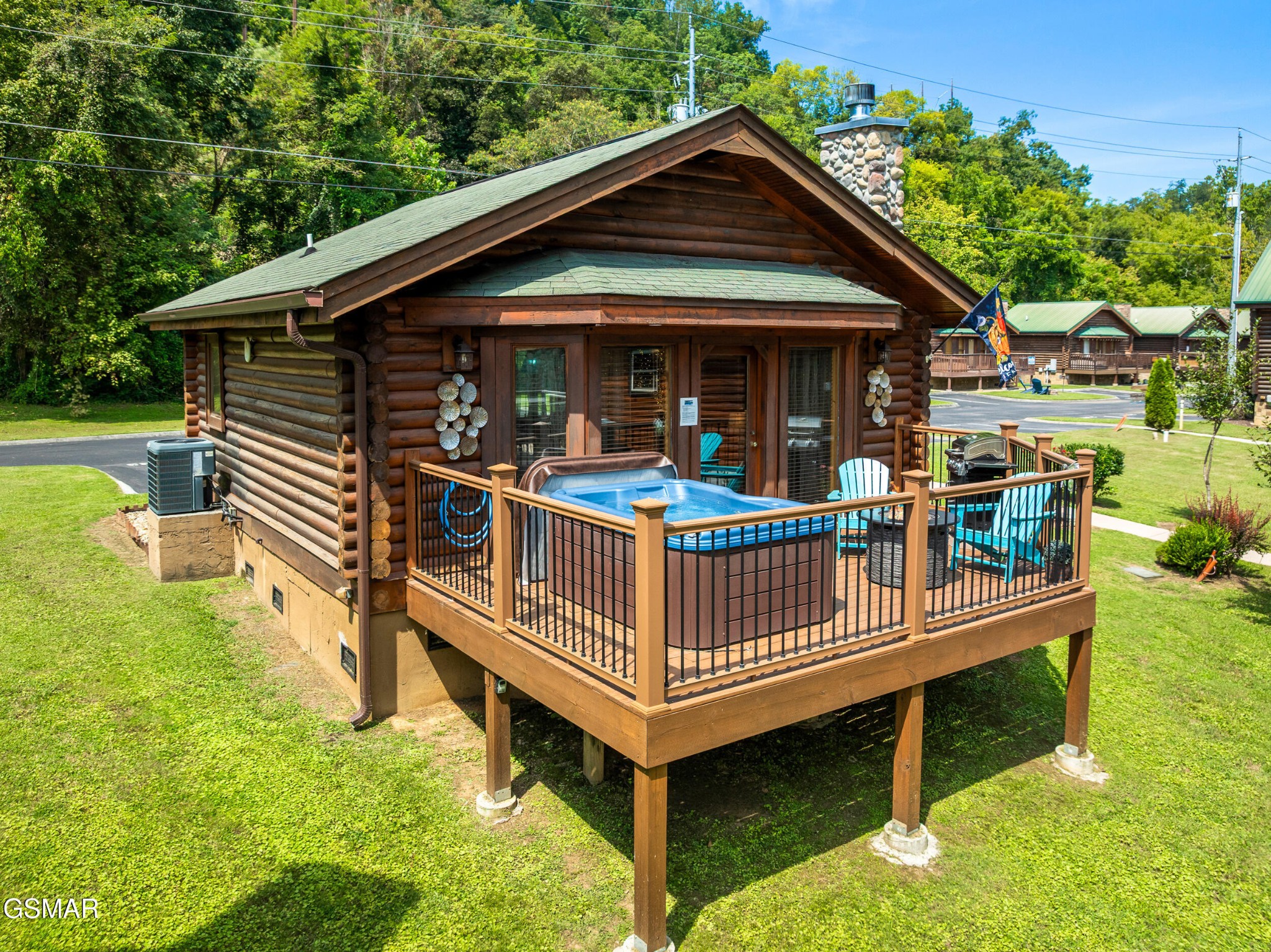 2323 River Port Way