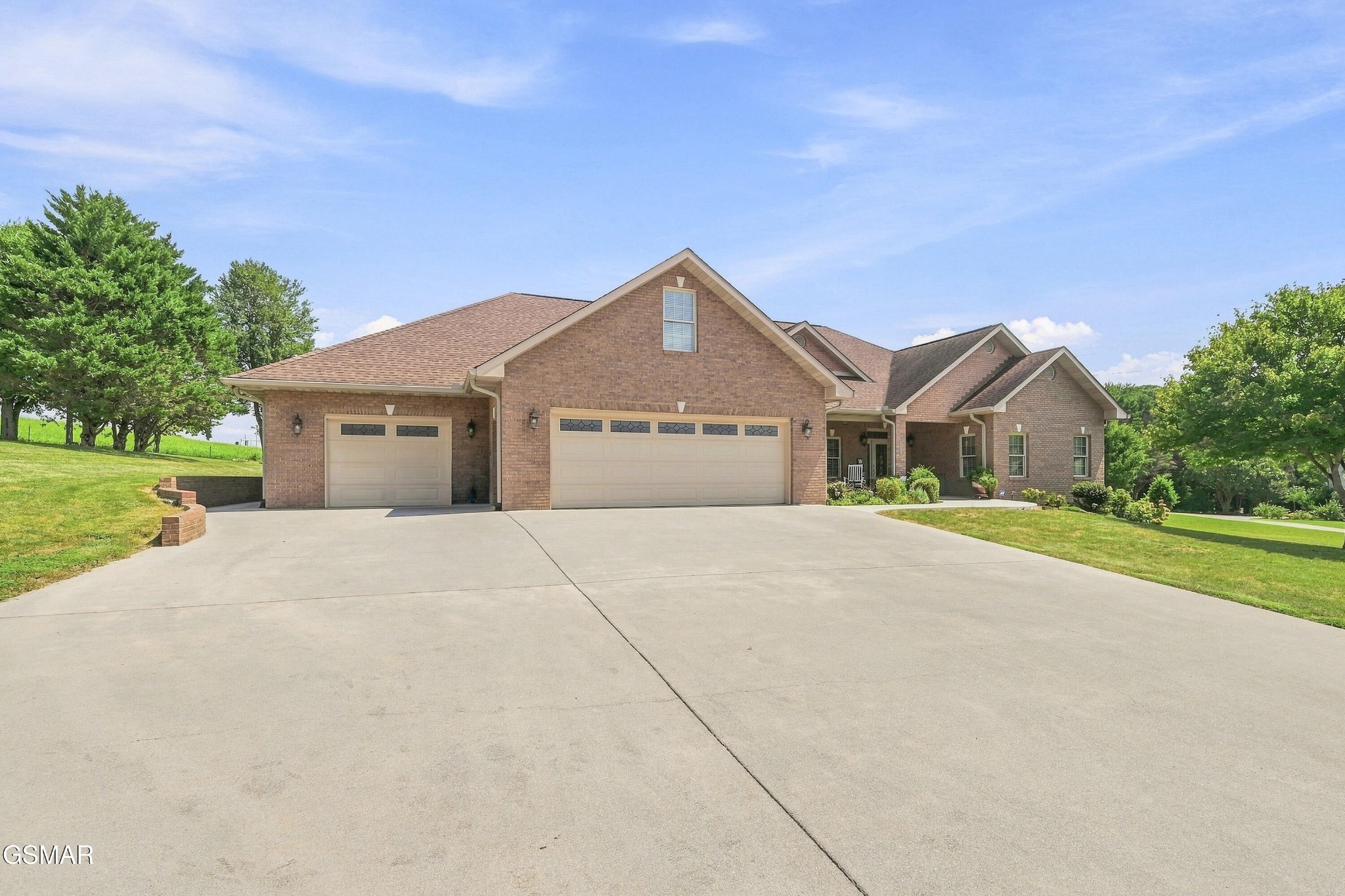 1264 Blake Lea Property Photo 1