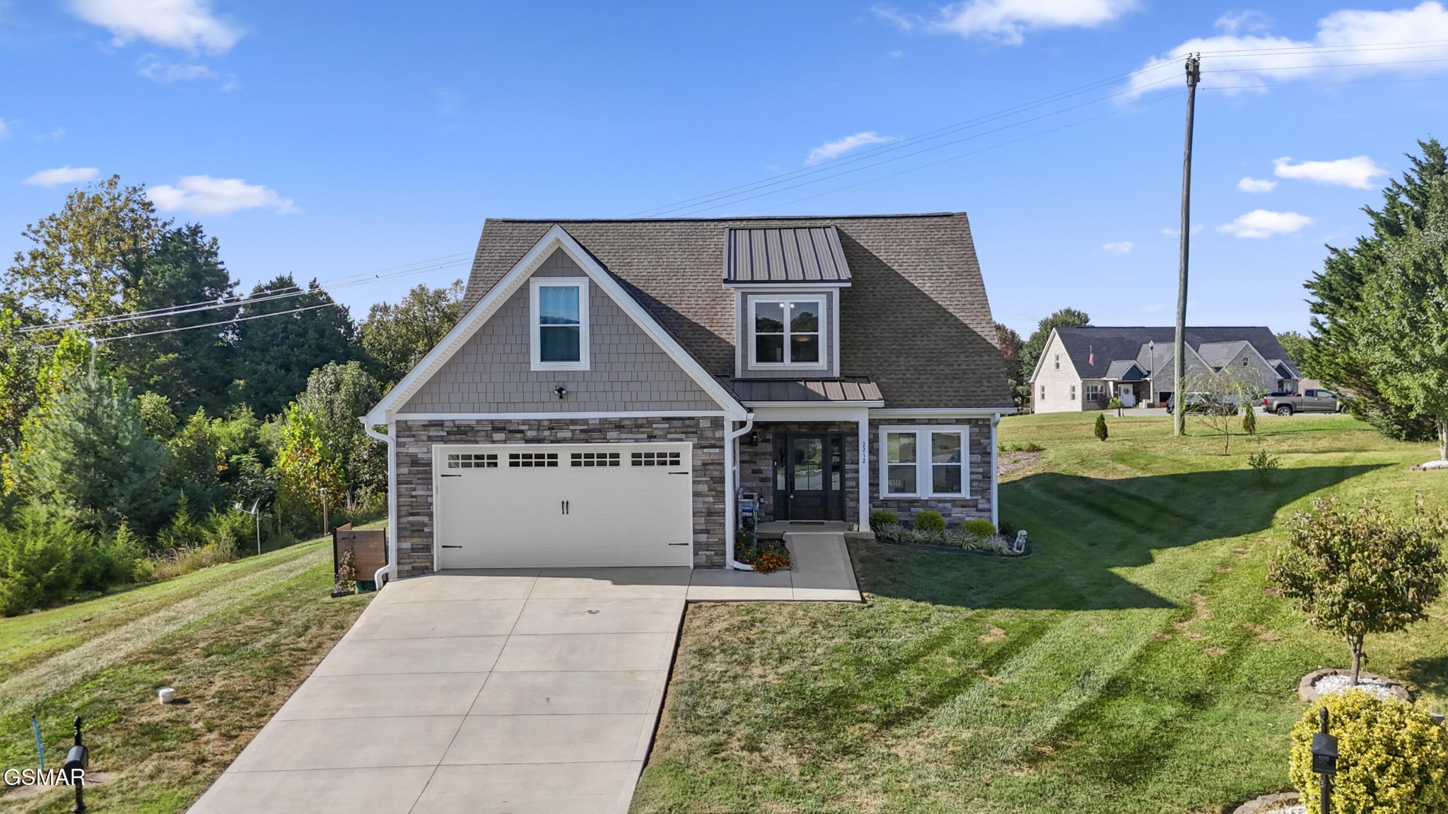 2212 Cristopher Court Property Photo 4