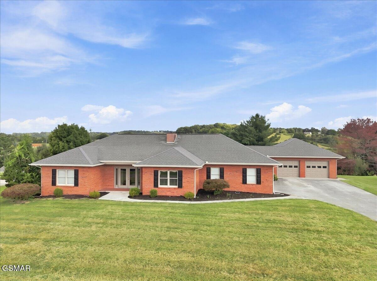 1272 Stonewall Jackson Drive Property Photo 1