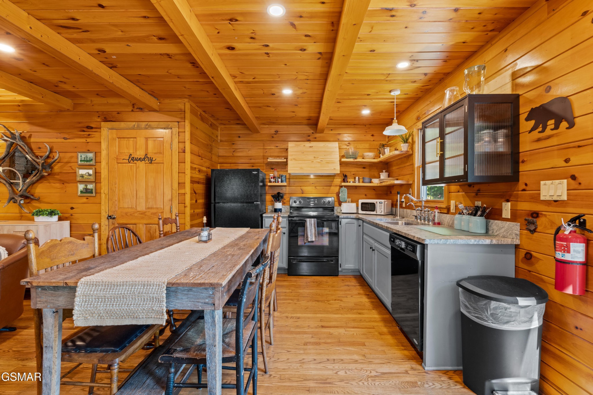 3956 Millers Ridge Way Property Photo 8