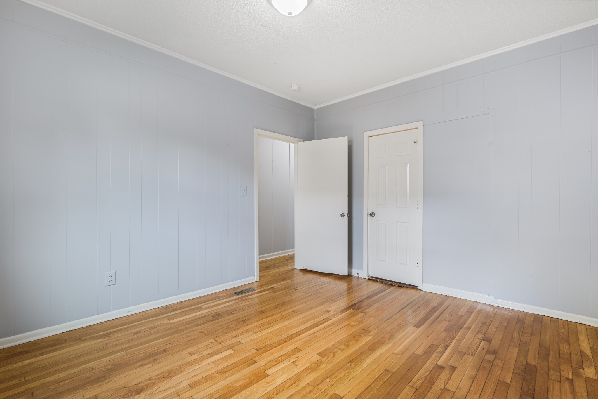 122 22nd Ave, E Property Photo 20