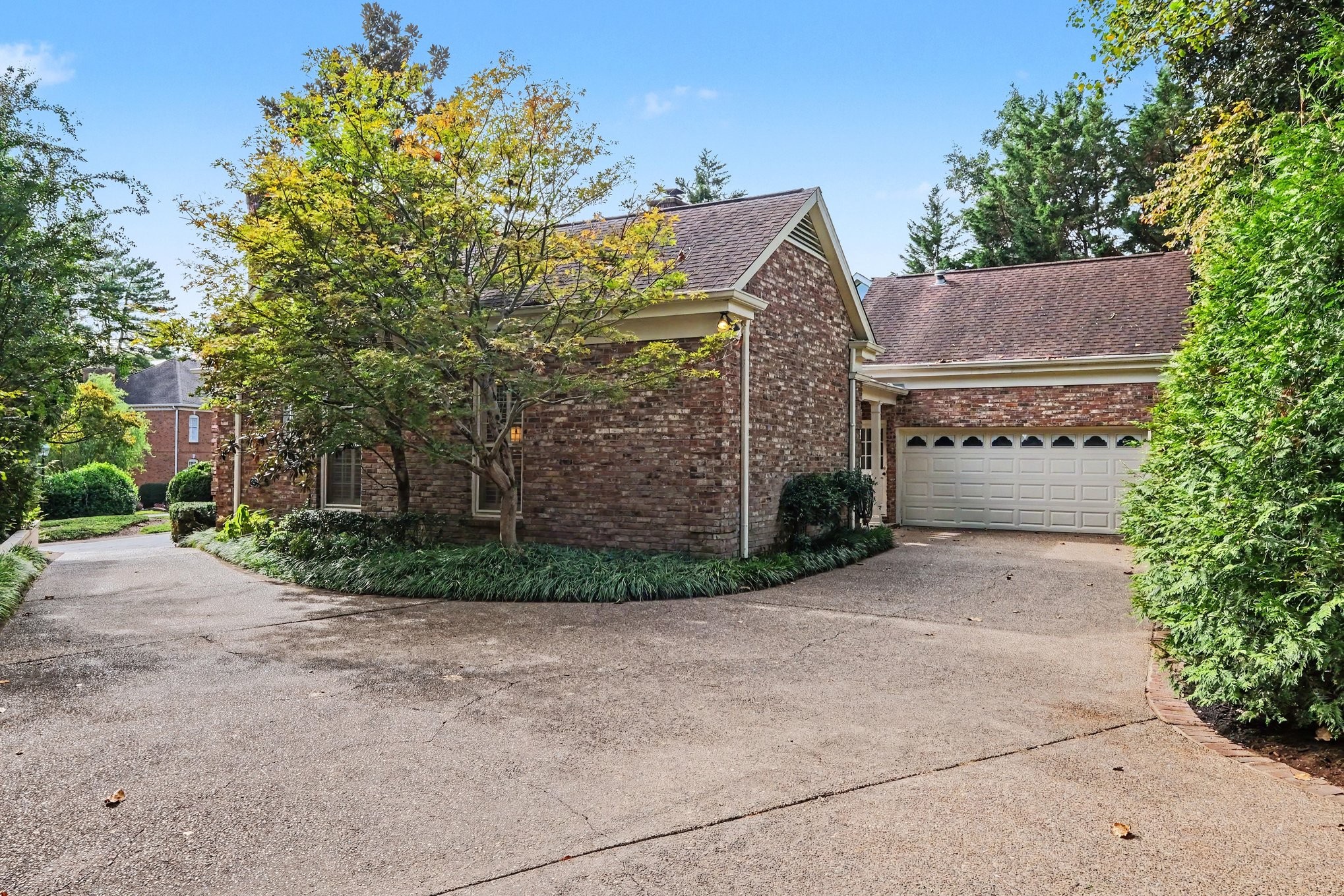 403 Charlesgate Ct Property Photo 34