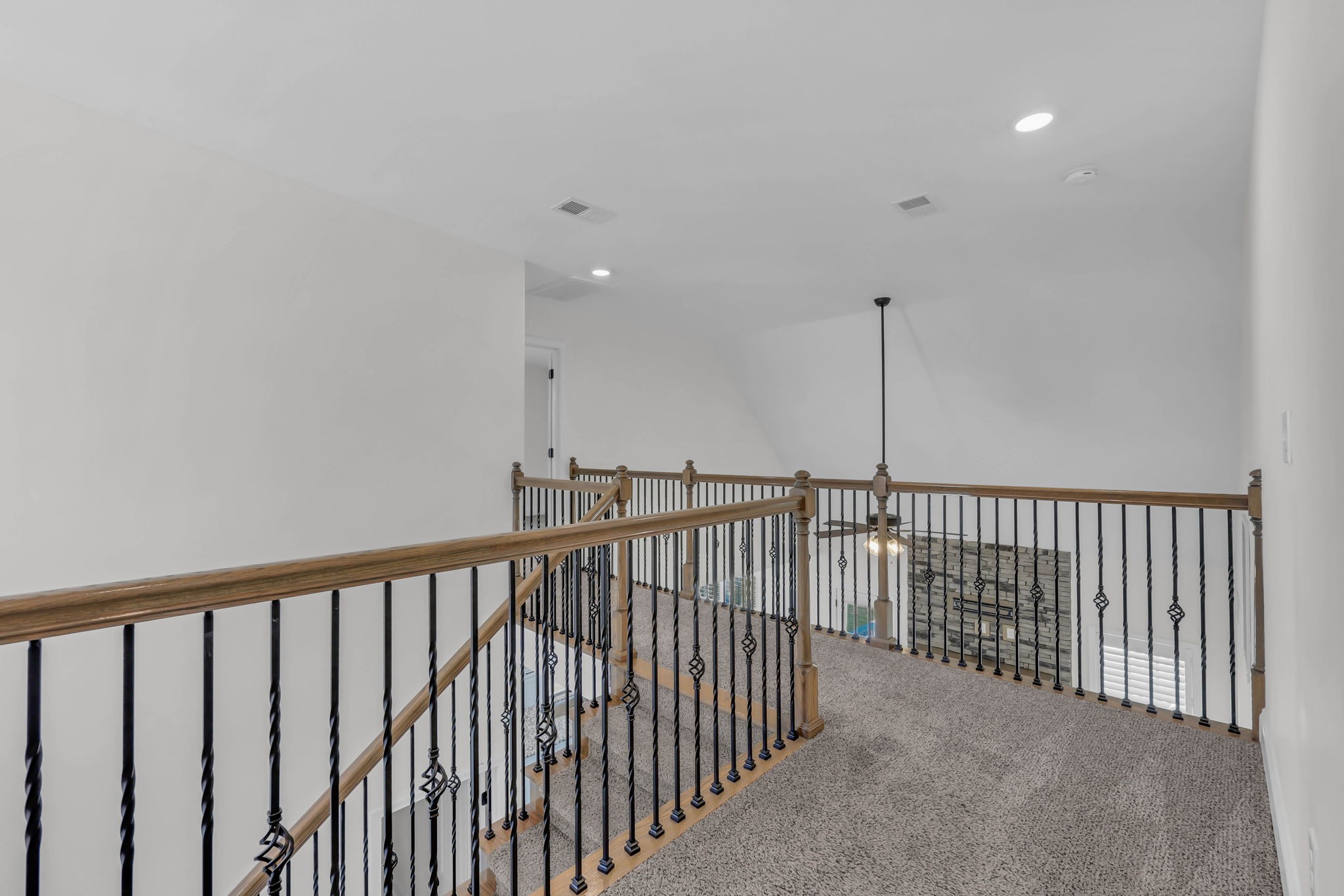 577 Dexter Dr Property Photo 31