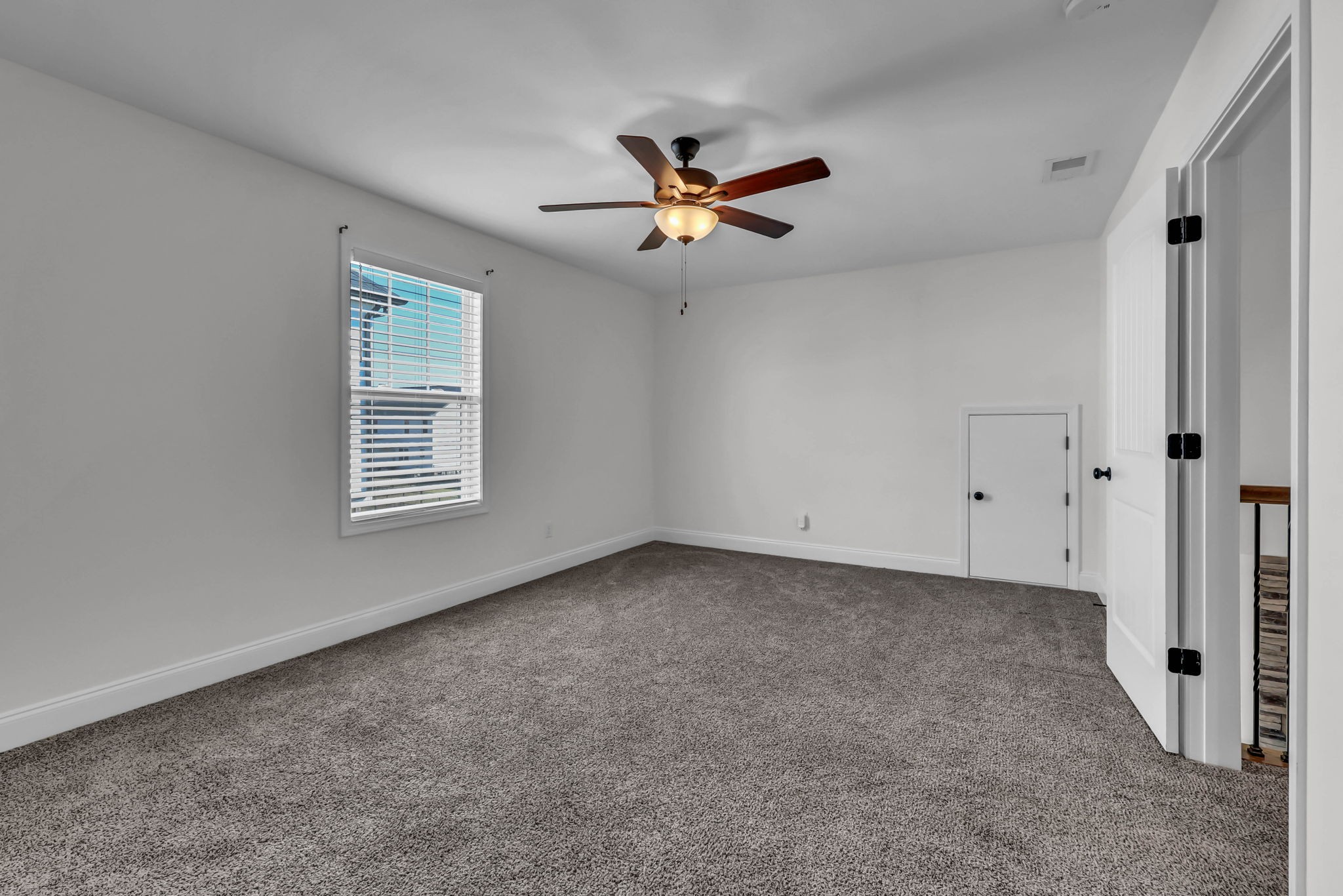 577 Dexter Dr Property Photo 33