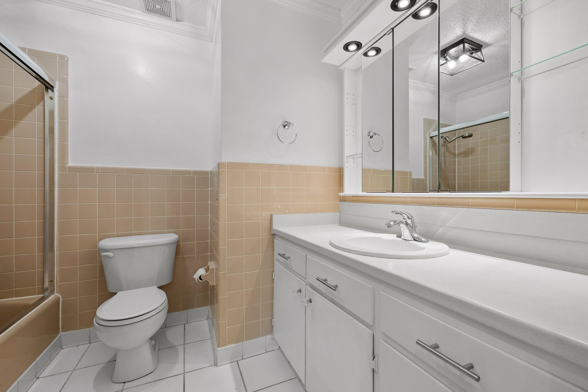 3443 Shadowlawn Drive Property Photo 15