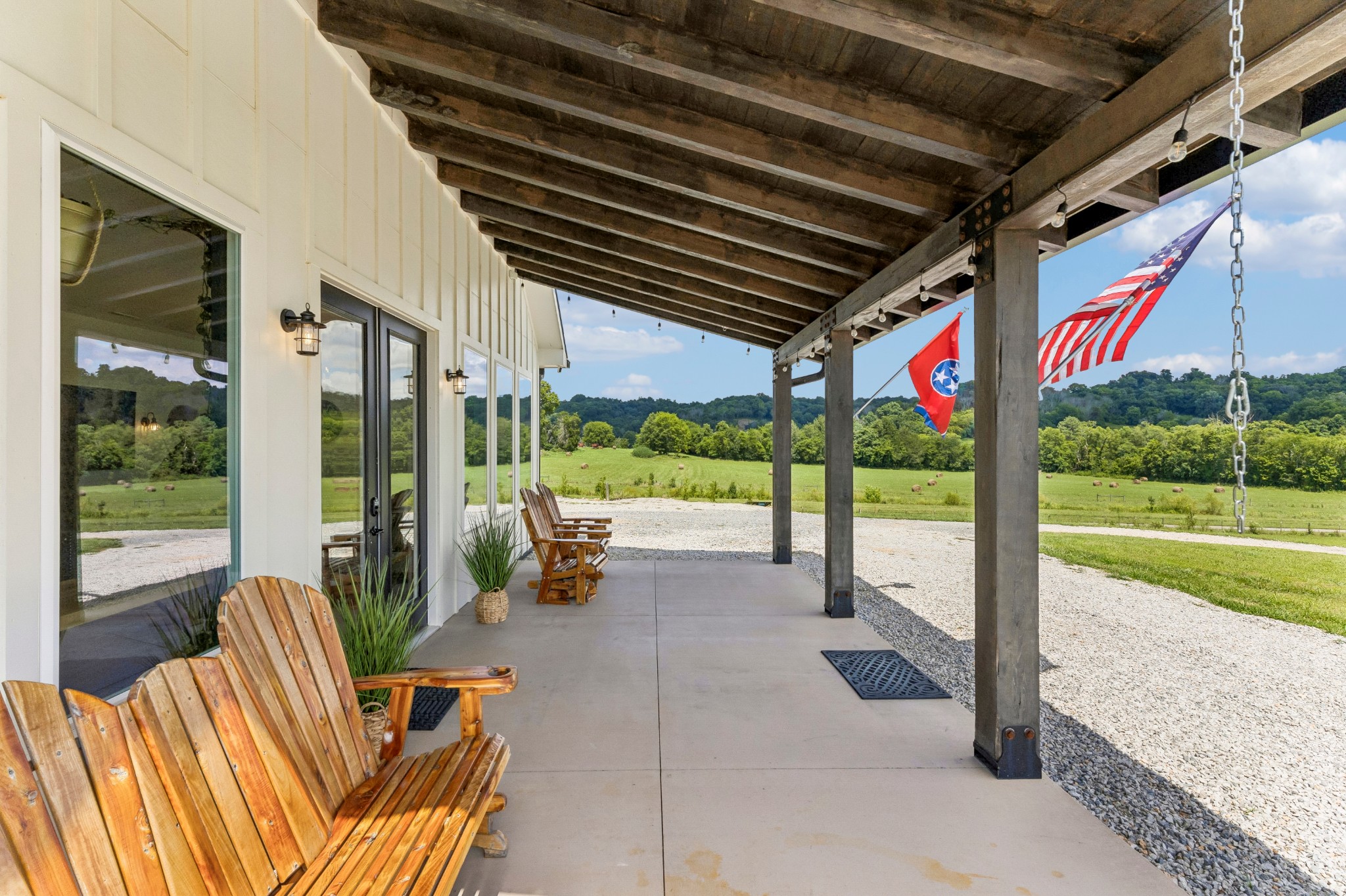 1574 Roy Sellers Rd Property Photo 5