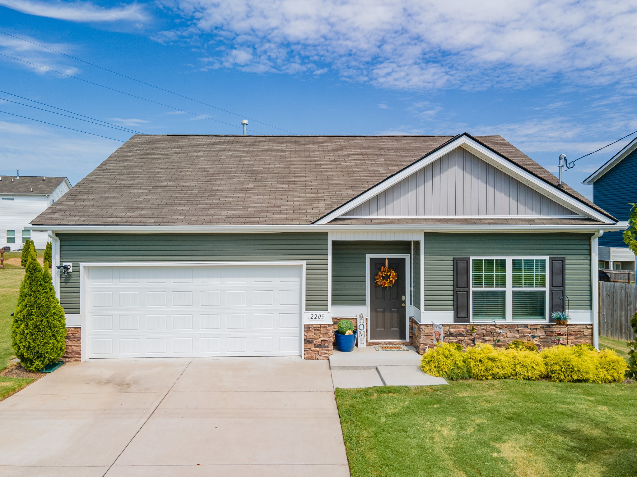 2205 Zeva Cir Property Photo 1