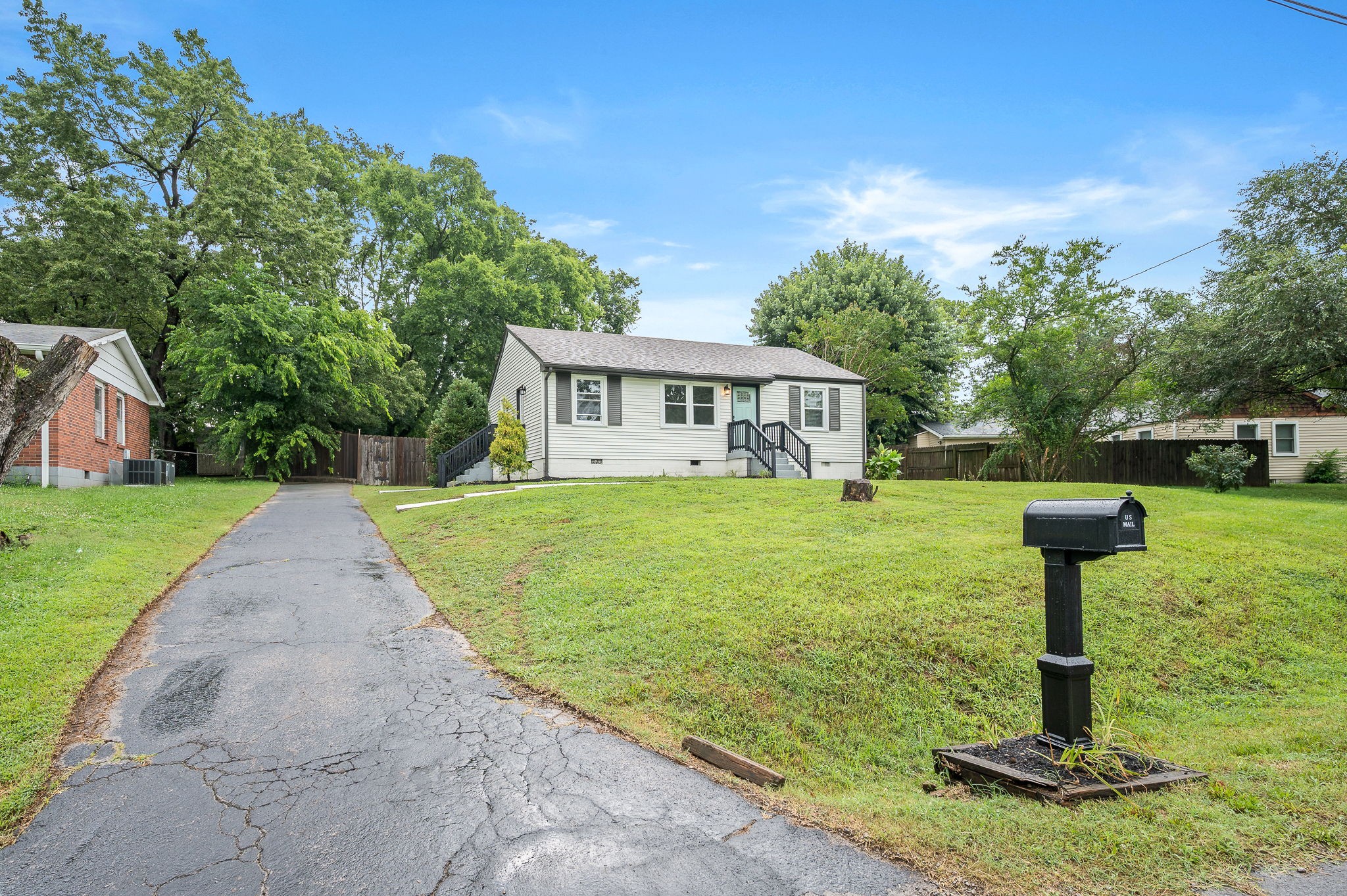 2928 Teakwood Dr Property Photo 1
