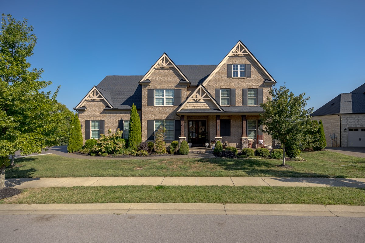 1006 Cumberland Valley Dr Property Photo 1