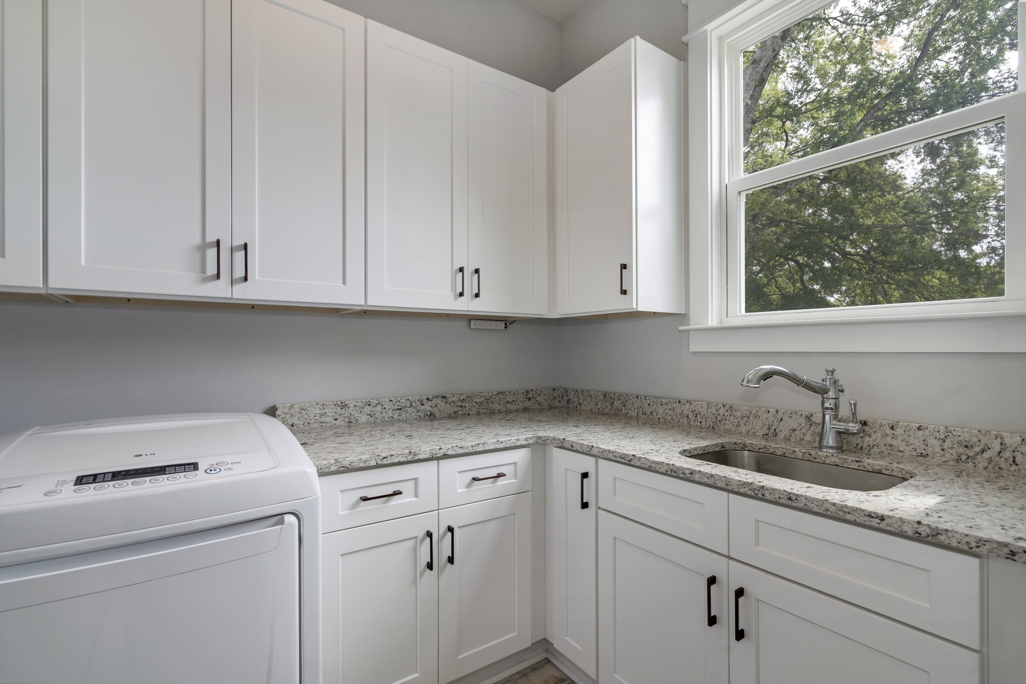 1013 Cantwell Pl Property Photo 24