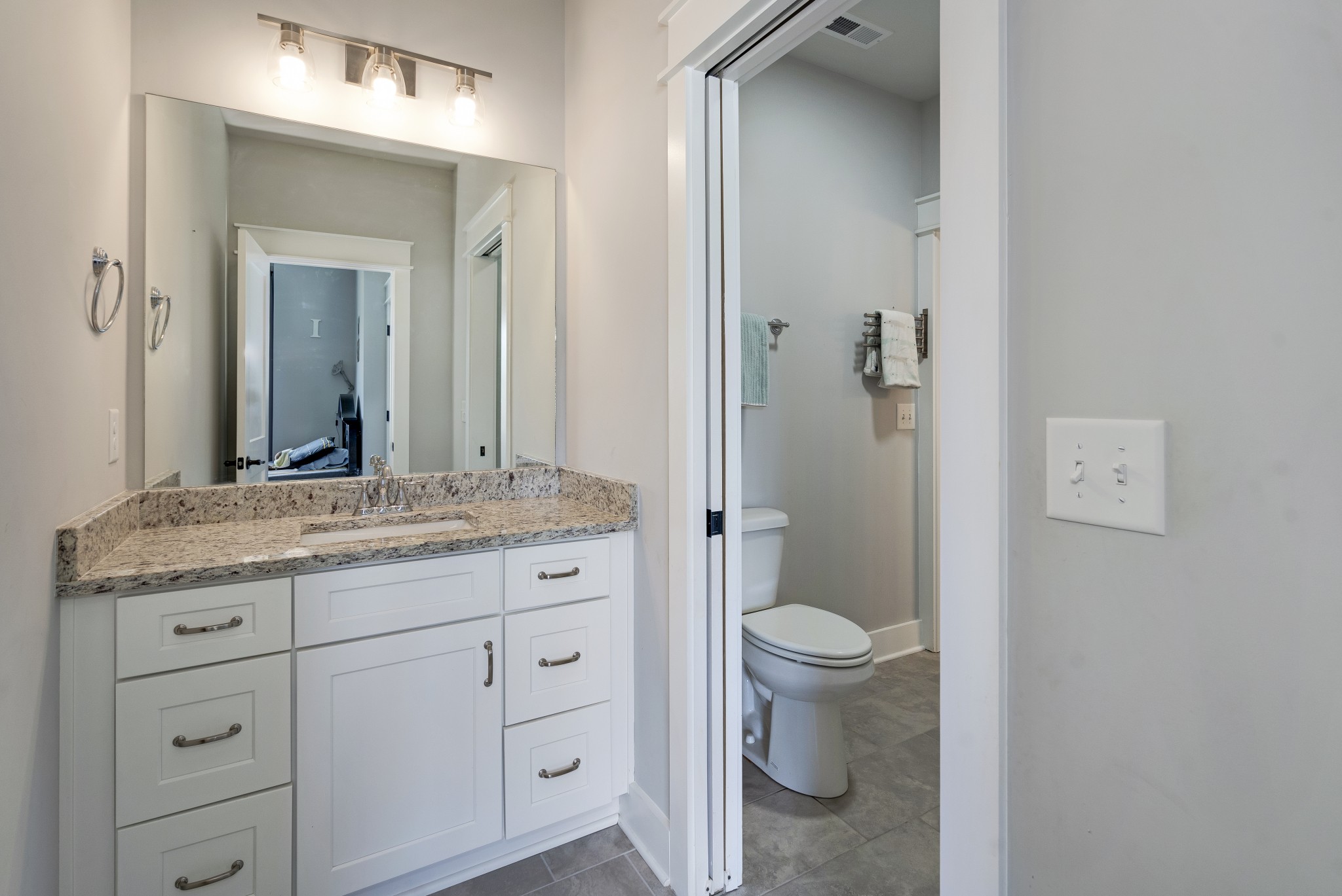 1013 Cantwell Pl Property Photo 33