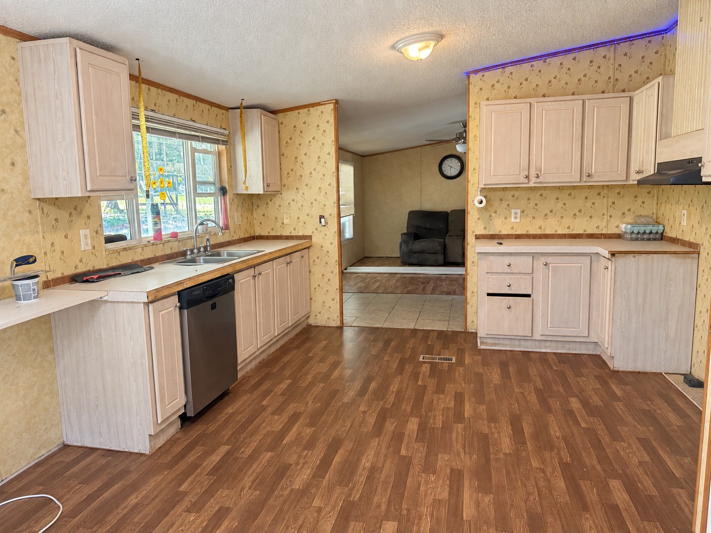 168 Sharps Ln Property Photo 2