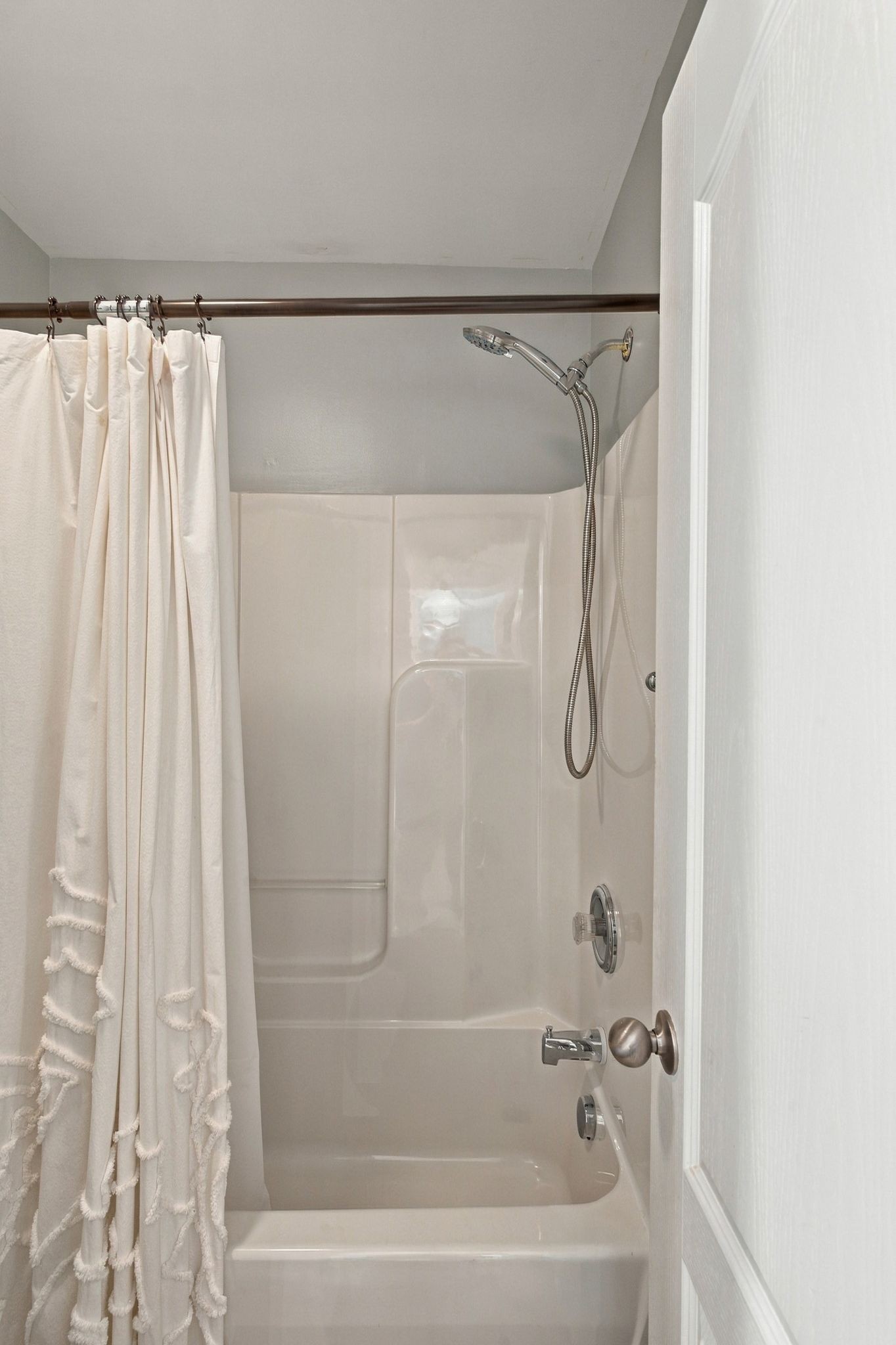821 Park Dr Property Photo 28