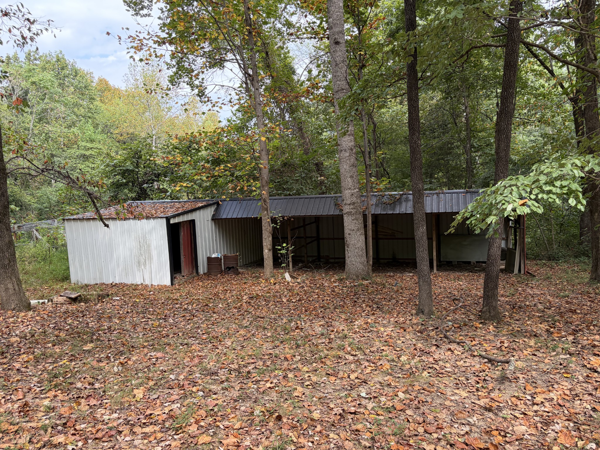 397 Buck Perry Rd Property Photo 4